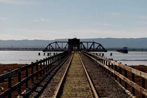 Facebook’s Bridge to Nowhere