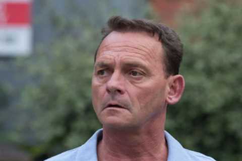 EastEnders’ Billy Mitchell exposed as a child abuser in horrifying forgotten storyline