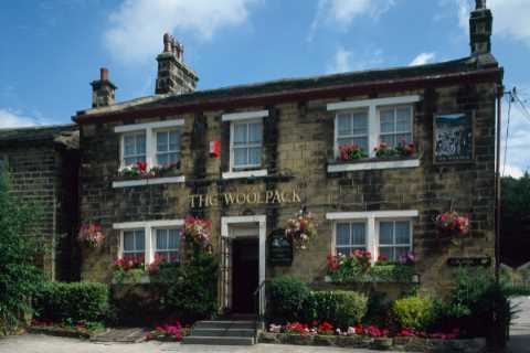 Emmerdale fans seriously distracted as beloved character ‘goes missing’ from soap