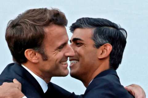 Rishi Sunak to have crunch small boat summit with Macron in Paris this year