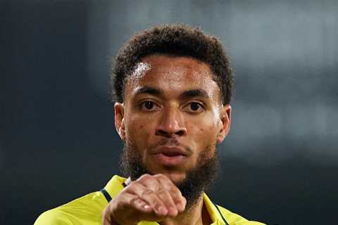 Everton set to rival Aston Villa in transfer race for Villarreal’s and former Bournemouth attacker..