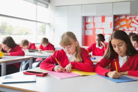 Major teacher strike update after unions offer ministers ‘now or never’ ultimatum over walk out