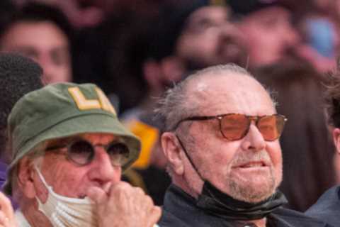 Jack Nicholson’s friends fear reclusive star, 85, will ‘die alone’ more than 1 year since he was..