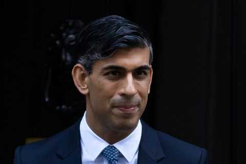 Rishi Sunak faces fresh Tory rebellion over landmark online safety bill