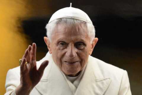 Pope Benedict was a fan of 90s British sitcom and used to impersonate character on the phone