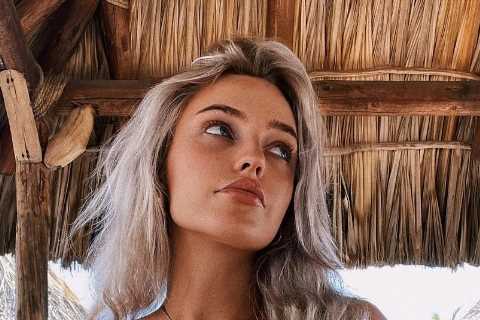 Meet the gorgeous Wags glamming up the Australian Open – from a TikTok star to football legend’s..