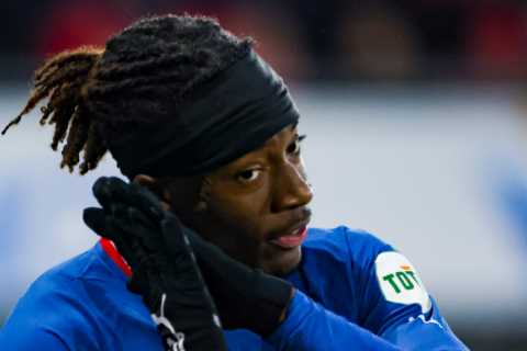 Chelsea ‘launch £27m Noni Madueke transfer bid’ as they look to unite PSV Eindhoven winger with..