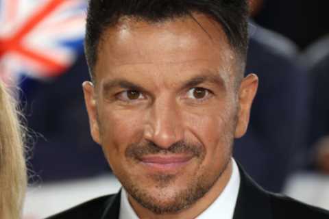 Peter Andre in blistering attack on Prince Harry saying he ‘threw his family under the bus’