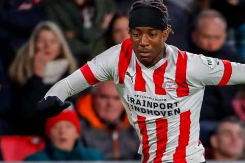 Chelsea ‘still chasing £27m transfer for PSV’s ex-Tottenham winger Noni Madueke despite staggering..