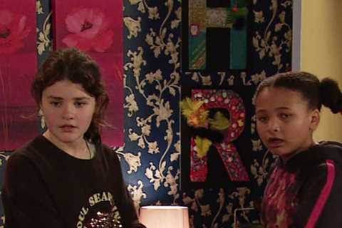 Hope Stape finds a dead body in Coronation Street – but is she responsible?