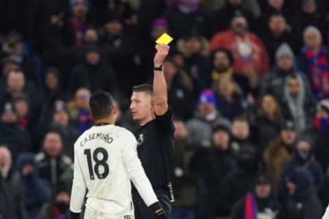 Man Utd fans bizarrely claim Premier League is FIXED for Arsenal to win after Casemiro yellow card..