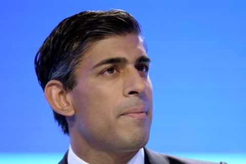 Rishi Sunak launches crackdown on illegal migrants working black market jobs