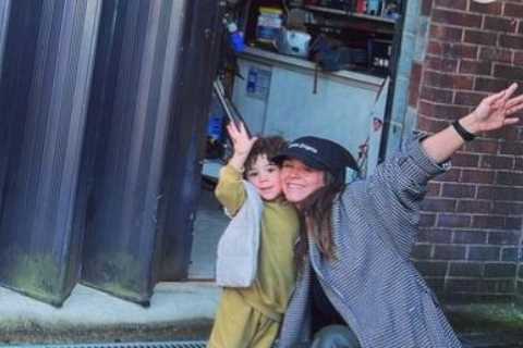 Brooke Vincent sends Coronation Street fans wild as she’s pictured returning to soap set