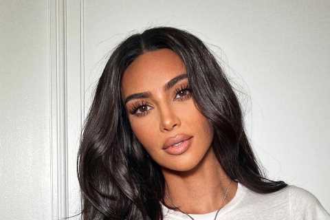 Kim Kardashian reveals what’s really in her travel toiletry bag and fans are shocked by ‘relatable’ ..