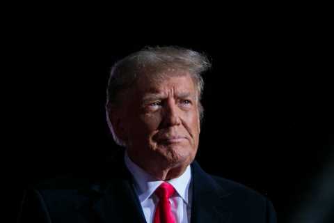 Meta to Reinstate Trump’s Facebook and Instagram Accounts
