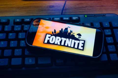 Fortnite age rating UK: Is Battle Royale safe to play for children?