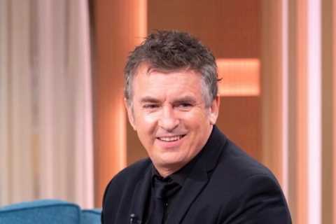 Inside EastEnders star Shane Richie’s incredible Grand Designs style makeover of £2m Surrey mansion