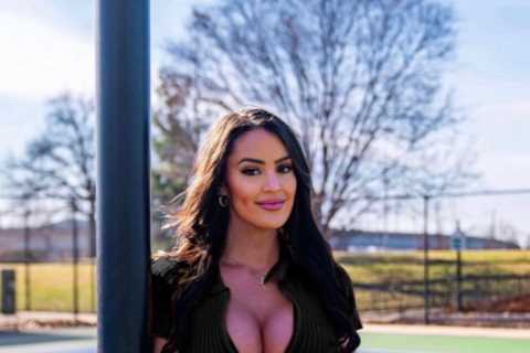 World’s sexiest tennis influencer Rachel Stuhlmann sends fans into meltdown with revealing on-court ..