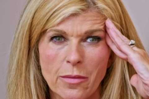 Kate Garraway sparks fresh fears for Derek as she opens up on tough ‘48 hours’
