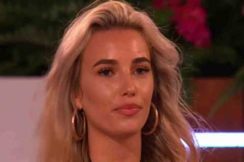 Love Island villa explodes as furious Casey catches Ron and Lana kissing moments after she cruelly..