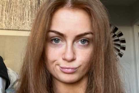 Maisie Smith goes make-up free for barefaced snap ahead of reunion with boyfriend Max George