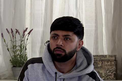 Coronation Steet’s Zeedan Nazir makes shock choice as he’s confronted by returnee