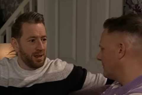 Coronation Street fans convinced newcomer Laurence is related to infamous soap serial killer