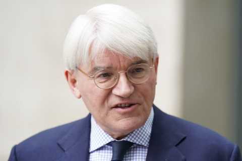 Britain should not be giving £50million of foreign aid to China, minister vows