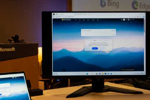 Help, Bing Won’t Stop Declaring Its Love for Me