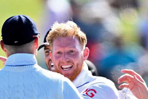 England face fight back from New Zealand as Tom Blundell hits century but Stokes’ side in strong..