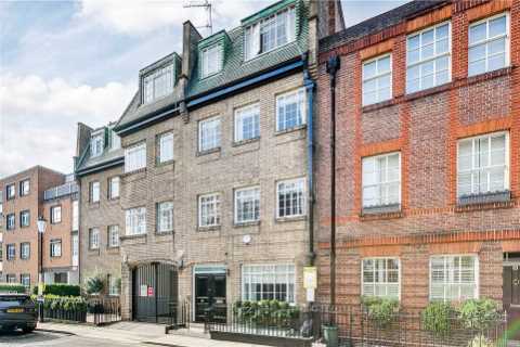 Inside Princess Kate’s £1.8 million London flat which she shared with sister Pippa years before..