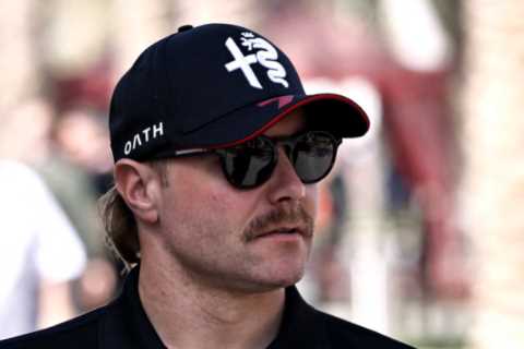 F1 star unveils new  unrecognisable ‘porn star’ look as fans go wild for mullet and moustache combo ..