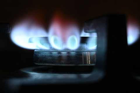Thousands of households can NOW claim free £400 payment for energy bills after missing out – how to ..