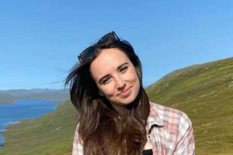 I’ll never stop being glam – I refuse to look frumpy even when hiking up mountains, says..