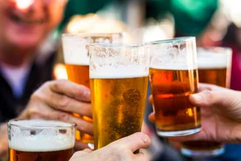 New Brexit deal will ‘cut the cost of a pint’ in Northern Ireland thanks to Westminster booze..