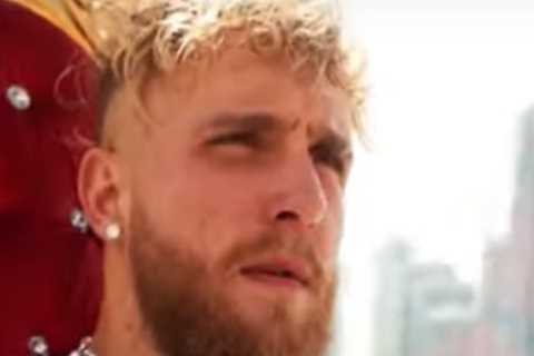 Mystery over Jake Paul’s missing £200,000 tattoo during Tommy Fury fight after bet with BBC DJ..