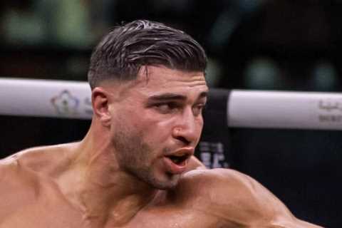 Tommy Fury misses out on multi-million pound bonus after refusing to sign huge bet contract before..