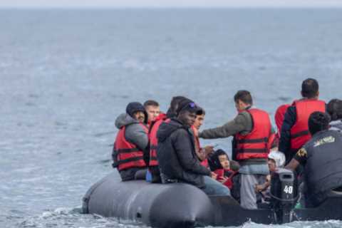 Rishi Sunak to finally unveil delayed small boats law next week after Brexit win