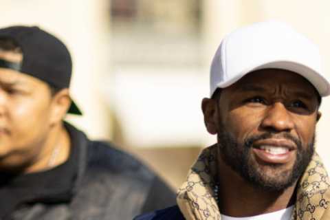 Floyd Mayweather leaves Rolex shop with stunning ex-girlfriend in Paris after shambolic fight..