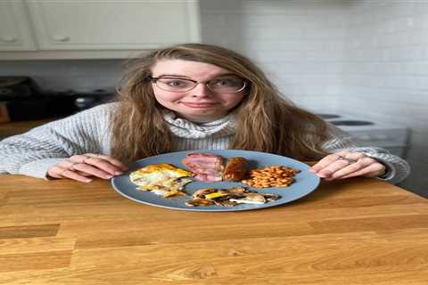 I tried cooking a fry-up in an air-fryer – it cut my energy bills and I was shocked by the result