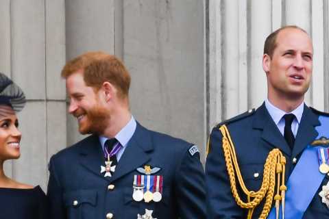 Meghan Markle and Prince Harry WON’T appear on Buckingham Palace balcony if they go to King..