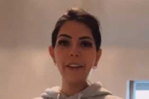 Love Island star cruelly mum-shamed for wearing pyjamas on the school run