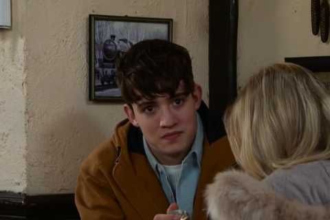 Coronation Street fans fear the worst after Daniel Osbourne makes fatal mistake