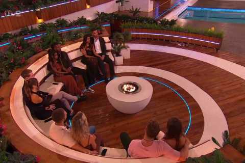 Love Island shock as dumping sees fan favourite couple booted out of the villa just hours before..