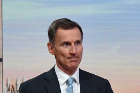 Jeremy Hunt vows to protect tech jobs with bailout as Silicon Valley bank collapses