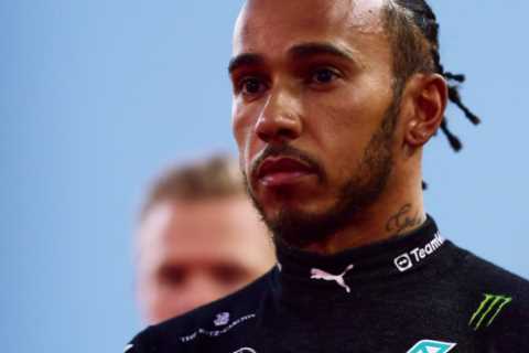 ‘I wouldn’t rule it out’ – Lewis Hamilton tipped to make sensational F1 transfer to Mercedes’ rivals