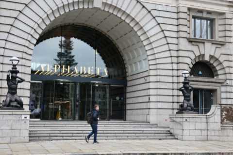 Silicon Valley Bank UK is sold to HSBC as Jeremy Hunt confirms ‘deposits are protected with no..