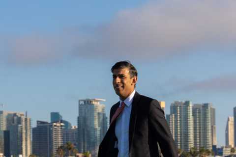 Rishi Sunak to meet Biden and Australian PM today to seal nuclear submarines deal in first visit to ..