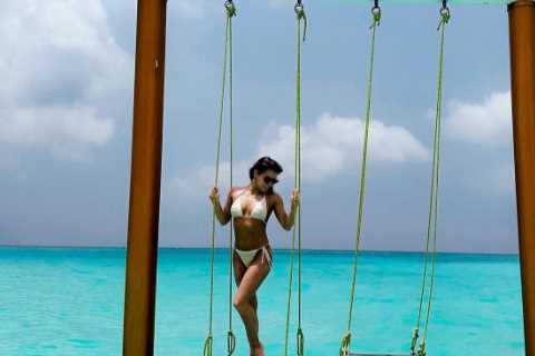 Strictly champion Jowita Przystal shows ex Giovanni Pernice what he’s missing in sizzling bikini..