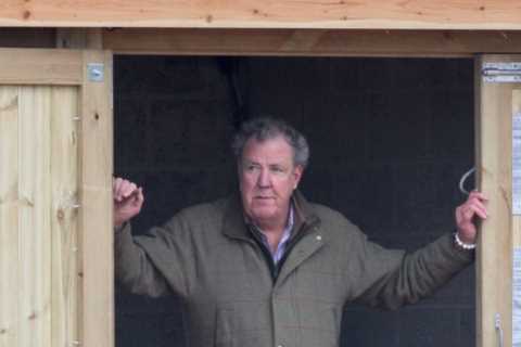 Jeremy Clarkson’s farm shop needs supporting as ‘it teaches petrolhead fans that burgers come from..